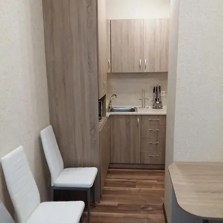Апартхотел Lazuren Briag Private Бургас